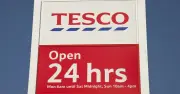 Tesco offers 8p off per litre fuel for in-store shoppers