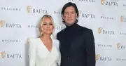 Tess Daly removes wedding ring in new photos after Vernon Kay split