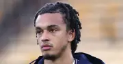 Tottenham's Phillips Move to Middlesbrough Halted by Medical