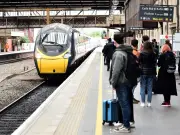 Train rule change: 17-year-olds can now buy Saver railcard until 18th birthday