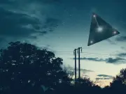 Triangle UFOs 'warp time' as soldiers suffer 25-minute time slip
