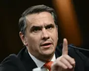 Trump AG Pick Wins Over Key Republican Holdouts