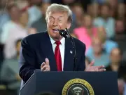 Trump faces White House staff exodus ahead of midterms