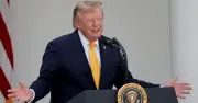 Trump to Revoke Up to 200,000 Asylum Seekers' US Visas