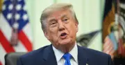 Trump's gold Oval Office stunned NYT journalist during Iran war interview