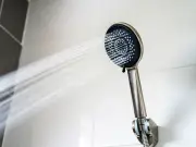 Two-minute daily task that keeps bathroom mould-free