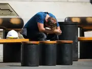 UK heat alerts extended for 61 hours amid 'rise in deaths' warning