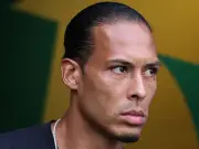 Van Dijk to hold Xavi talks over Netherlands future