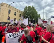 Victorian teachers to become Australia's best paid after 79% vote for deal