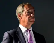 Watchdog investigates Farage over financial gifts