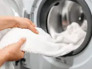White Vinegar Beats Baking Soda in Musty Towel Test