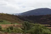 Wildfire cordon around Glenmore could lift Friday, fire service says