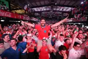 World Cup and heatwaves boost UK GDP by 0.4% in Q2