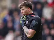 Wrexham agree £8m deal for Sunderland keeper Patterson