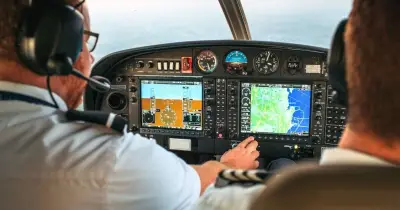 Air traffic controller explains secret code pilots use to signal a 'big problem' on flight