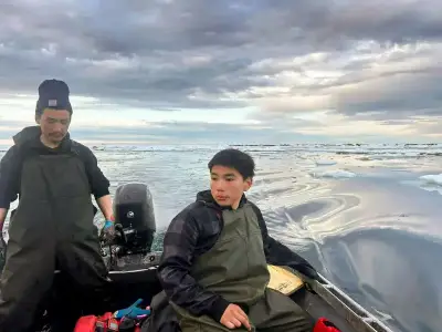 Alaska teen survives 62 hours on overturned boat after brother and cousin die