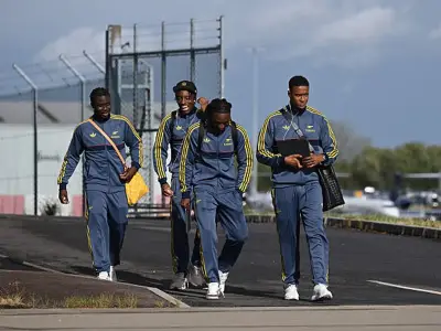Arsenal hit by flight delays as UK air traffic control outage cancels over 1,000 flights