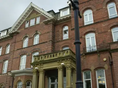 Birkdale mum warns of 'devastating' Smedley Hydro closure impact