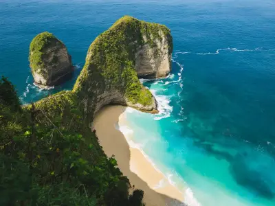 British tourist, 54, dies after drowning near Bali beauty spot