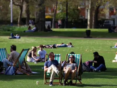 Brits to bask in 27C Indian summer as warm spell to last until October