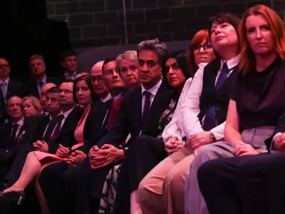 Burnham's tearful Labour speech wins standing ovations