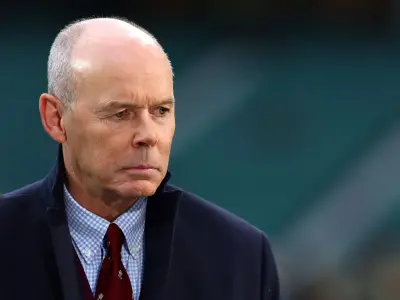 Clive Woodward recalls Ray Gravell flattening him: 'Soft centre'