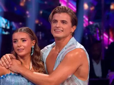 Dani Dyer's sister in tears after Strictly debut as Danny gives ovation