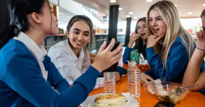 Deep-fried food banned in biggest school dinner shake-up in decade