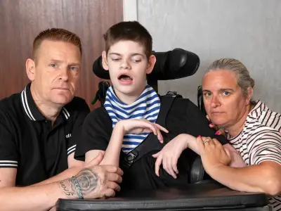 Disabled teen's parents hit by 'ridiculous' Universal Credit wrangle