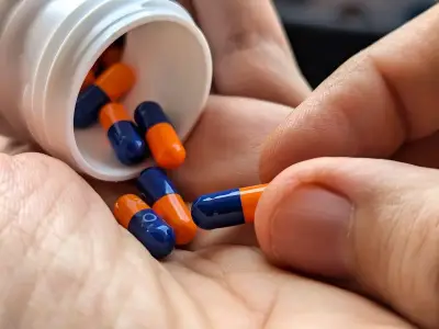 Dr Eric Berg warns of long-term Omeprazole use dangers for acid reflux