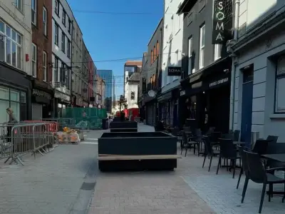 Drunk woman urinates on floor of Cork beauty salon