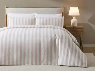 Dusk's 'beautiful' £29 bedding keeps selling out - one set reduced