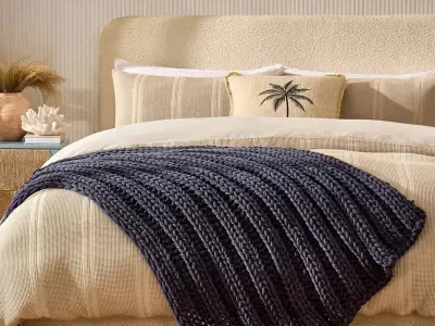Dusk's 'lovely and thick' sale bedspread 'makes my bed look like a hotel's'