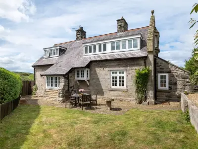 Historic Bamburgh holiday let with direct beach access praised by guests