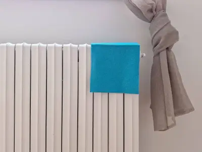 How to Clean Radiator Dust Fast with a Hairdryer