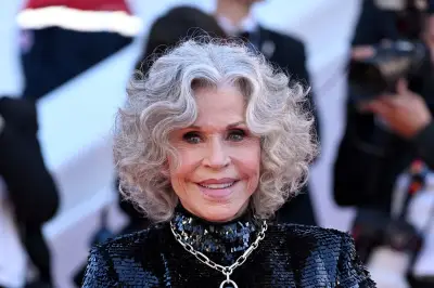Jane Fonda pays tribute to Gloria Steinem after death at 92