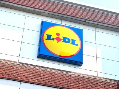 Lidl's £79.99 Double Stack Air Fryer vs £200 Ninja Model