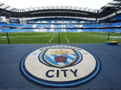 Man City fan 'hands back season tickets' after missing Oasis tickets