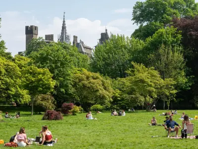Met Office forecasts 25°C Tuesday for Wales before wet and windy Wednesday