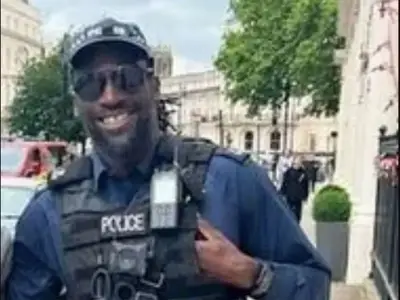 Met Police officer sacked over podcast slurs on colleagues
