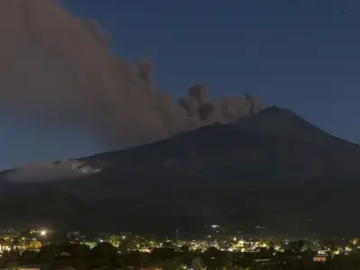 Mount Etna eruption cancels flights at Sicily's Catania Airport