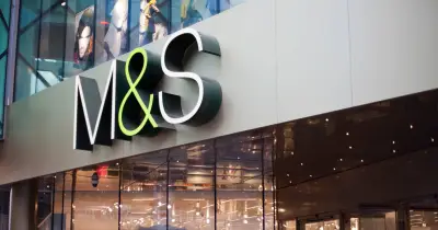 M&S shoppers snap up 'classy' tweed jacket perfect for autumn