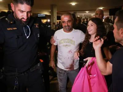 Netanyahu halts Flydubai flights after pilot stabbing mid-air