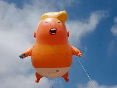 Obama mocks Trump over nappies in resurfaced campaign clip