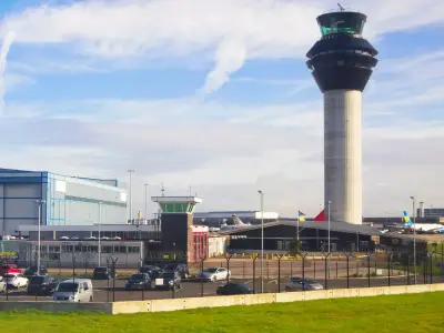 Police arrest sex offender at Manchester Airport over decoy chats