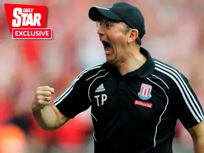 Pulis earned coaching badge at 21 after horror injury