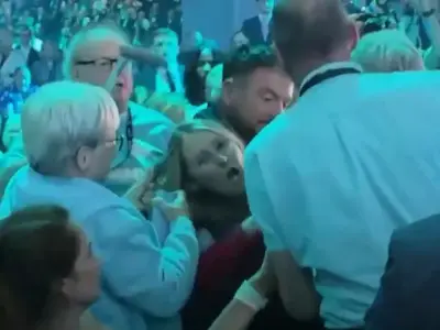 Reform figure: Hecklers won't get 'gentle treatment' as police probe assault clip