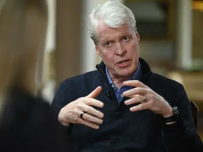 Royal expert slams Earl Spencer's Diana claims as 'hardly protecting' William and Harry