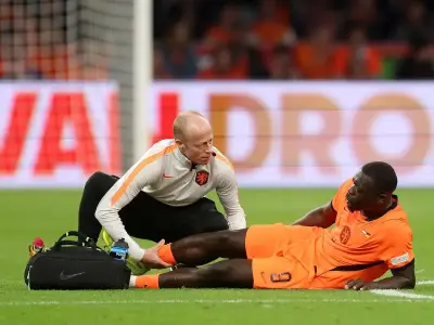 Sunderland's Brobbey injured, Xavi confirms Netherlands exit