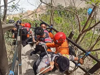 Tourist dies after 80-metre cliff fall at Bali's Kelingking Beach